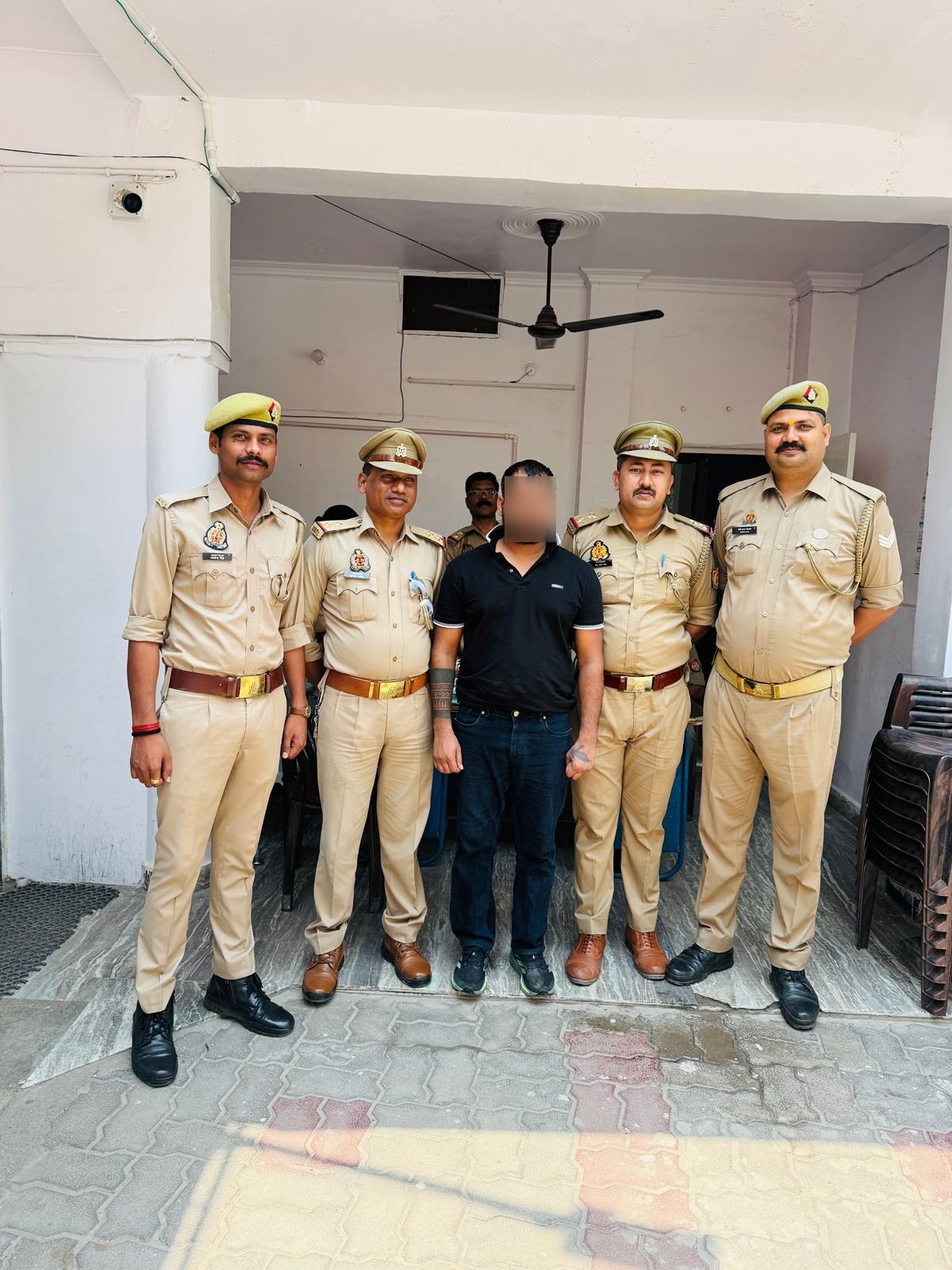₹25 हजार का इनामिया बदमाश रोहित सिंह गिरफ्तार, 17 लाख ठगी और फायरिंग के मामलों में था वांछित