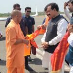 cm-yogi-adityanath-pitambara-shakti-peeth-datia-visit